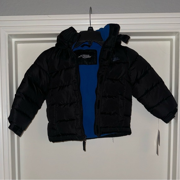 Little boys snow/winter coat - Picture 9 of 10
